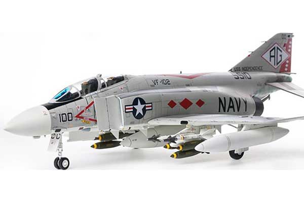 F-4J  'VF-102 Diamondbacks' (Academy 12323) 1/48