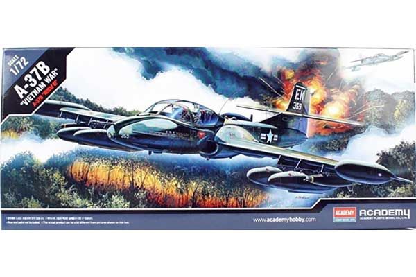 A-37B (Academy 12461) 1/72