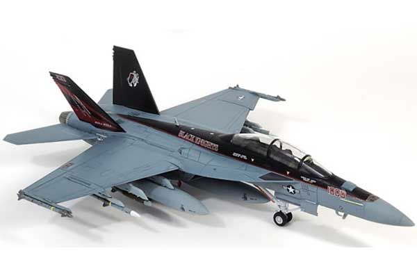 F/A-18F "VFA-154 Black Knights" (Academy 12577) 1/72