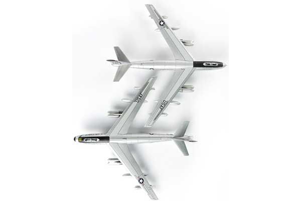 B-47 '306th BW(M)' (Academy 12618) 1/144