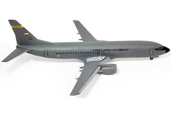 Boeing 737 Colombian Air Force (Academy 12639) 1/144