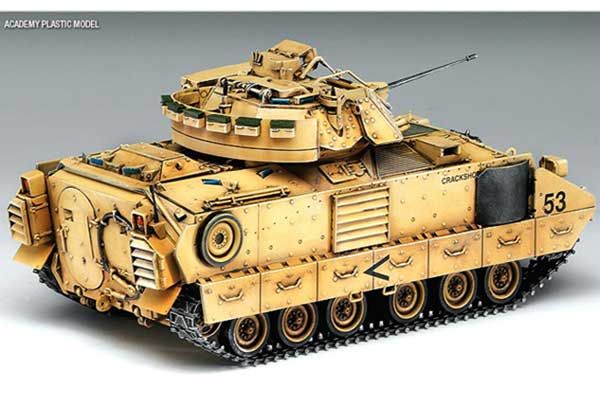M2A2 Bradley  "Иракская война" (Academy 13205) 1/35