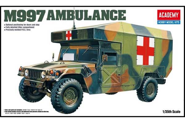 M997 AMBULANCE (Academy 13243) 1/35