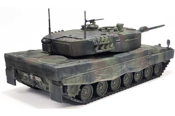 Leopard 2A4 (Academy 13428) 1/72