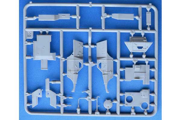 Французский бронеавтомобиль VBL с ПТРК Milan (ACE 72421) 1/72