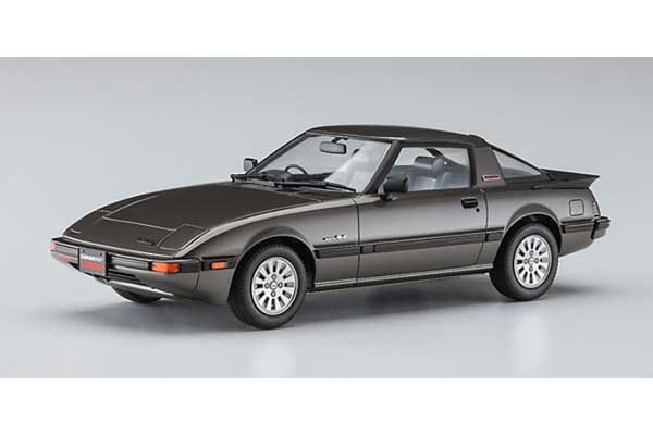 Mazda Savanna RX-7 (SA22C) Late Version Turbo GT (1983) (HC52 Hasegawa 21152) 1/24