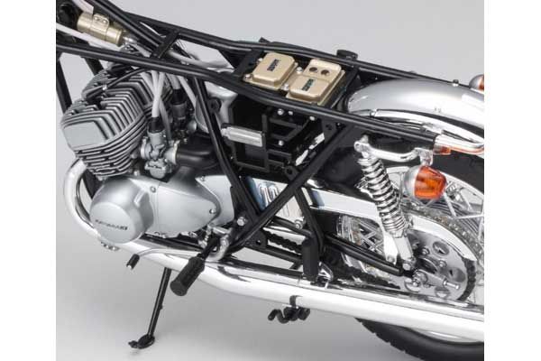 Kawasaki 500-SS/Mach III (H1) 1969 (Hasegawa 21510 BK10) 1/12