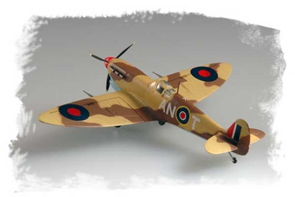 “Spitfire” MK.Vb TROP (Hobby Boss 80213) 1/72