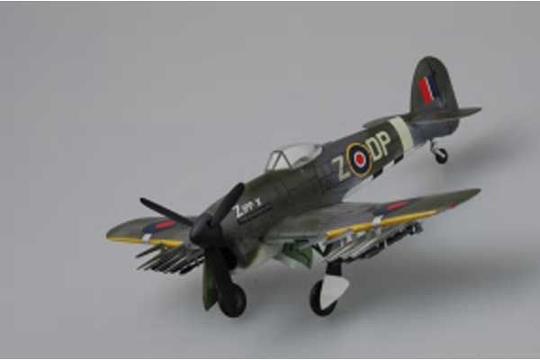Hawker Typhoon Mk IB (Hobby Boss 80232) 1/72