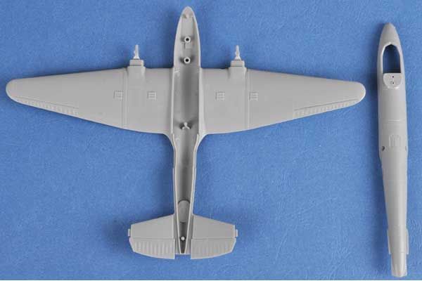 Пе-2 советский пикирующий бомбардировщик (Hobby Boss 80296) 1/72