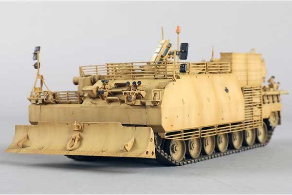 Bergepanzer BPz3A1 “Buffalo” ARV (Hobby Boss 84566) 1/35