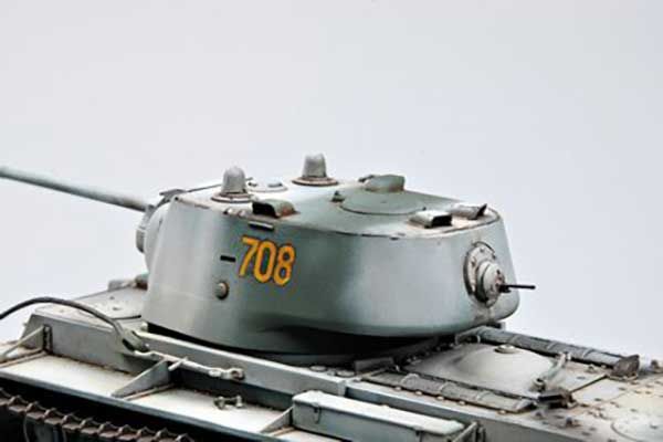 КВ-1 мод. 1941 "з тяжкою литою баштою" (Hobby Boss 84813) 1/48
