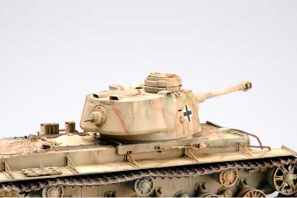 Pz.Kpfw KV-1 756( r ) (Hobby Boss 84818) 1/48
