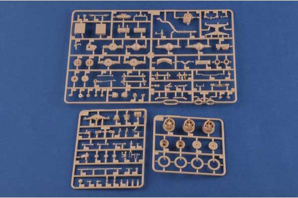 Вантажівка КрАЗ-260 (Hobby Boss 85510) 1/35