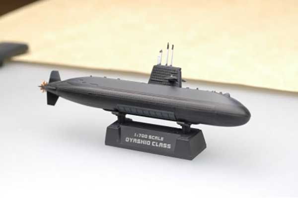 JMSDF OYASHIO CLASS (Hobby Boss 87001) 1/700