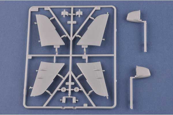 J.A.S.D.F T-4 Trainer (Hobby Boss 87266) 1/72