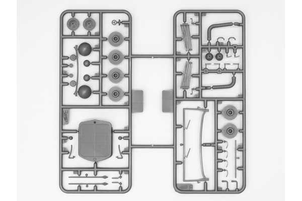 Type G4 з MG 34 та німецьким штабним персоналом (ICM 24024) 1/24