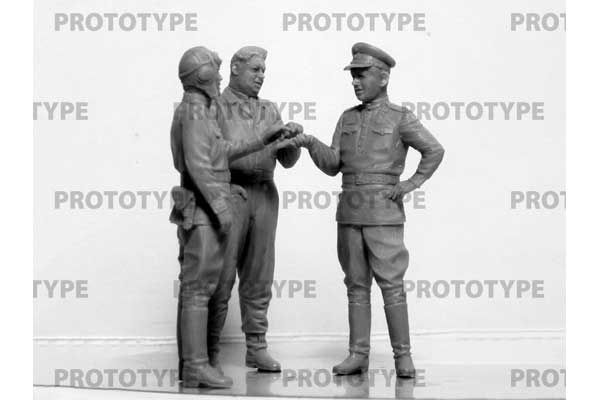 Пілоти радянських ВПС 1943-1945 (ICM 32117) 1/32