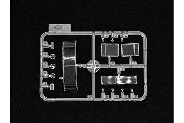 ЗІЛ-131 з водієм (ICM 35019) 1/35