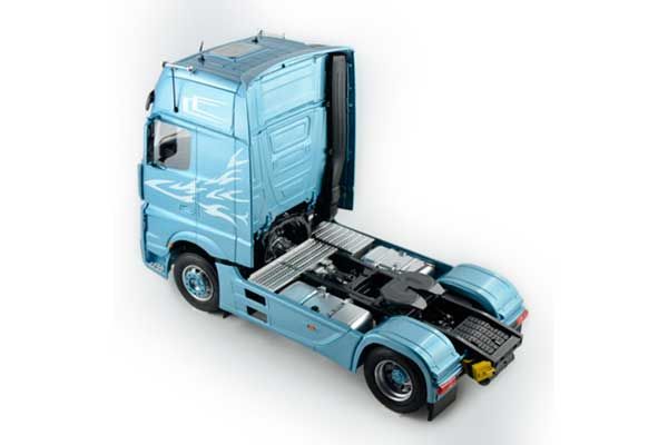 Mercedes Benz Actros MP4 Gigaspace (Italeri 3905) 1/24