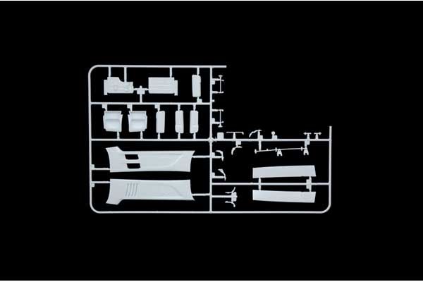 Mercedes-Benz MP4 Big Space (ITALERI 3948) 1/24