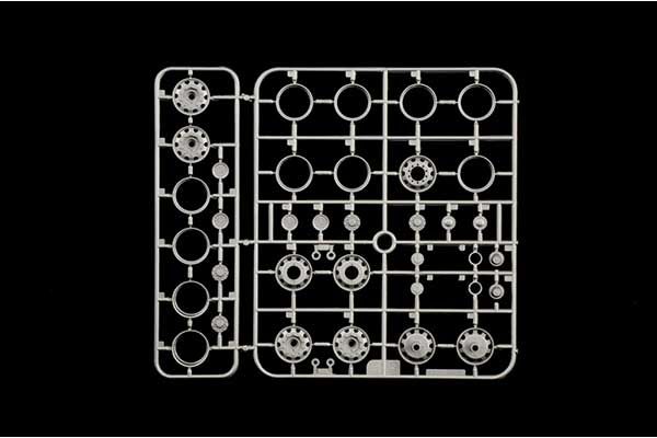 IVECO S-WAY (Italeri 3963) 1/24