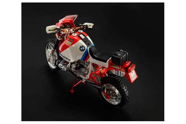 B.M.W. R80 G/S 1000 Paris Dakar 1985 (Italeri 4641) 1/9