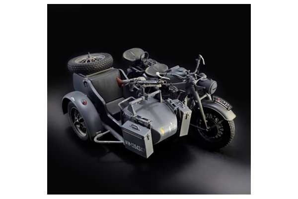 Zundapp KS 750 с коляской (Italeri 7406) 1/9