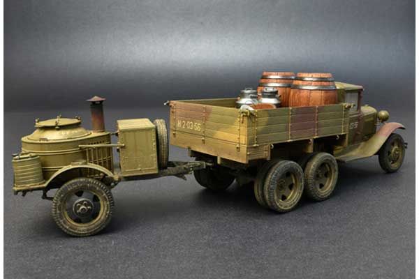 Советский двухтонный грузовой автомобиль с полевой кухней (MiniArt 35257) 1/35