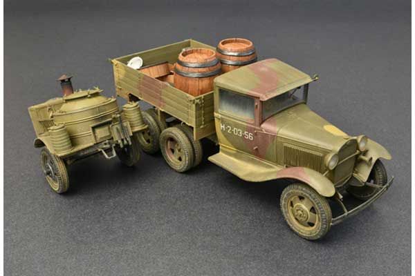 Советский двухтонный грузовой автомобиль с полевой кухней (MiniArt 35257) 1/35
