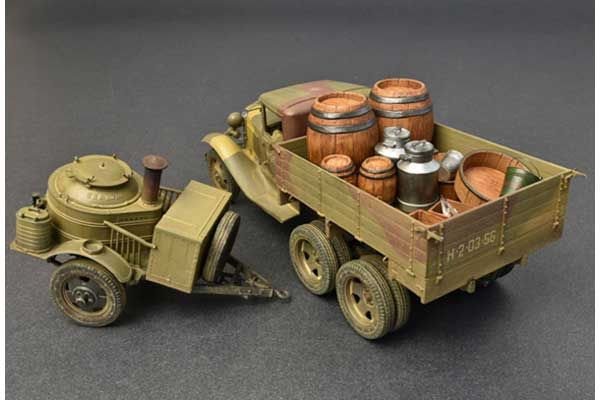 Советский двухтонный грузовой автомобиль с полевой кухней (MiniArt 35257) 1/35