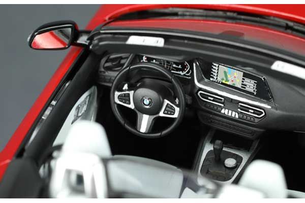 BMW Z4 M40i (Meng CS-005) 1/24