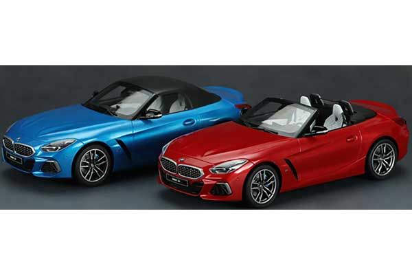 BMW Z4 M40i (Meng CS-005) 1/24