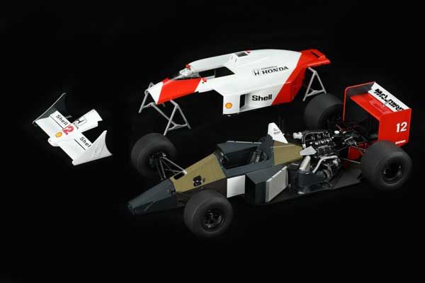 McLAREN MP4/4 1988 (Meng RS-004) 1/12