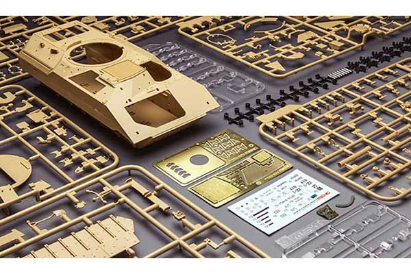 M3A3 BRADLEY w / BUSK III (MENG SS-006) 1/35