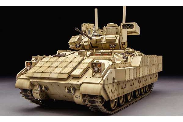 M3A3 BRADLEY w / BUSK III (MENG SS-006) 1/35