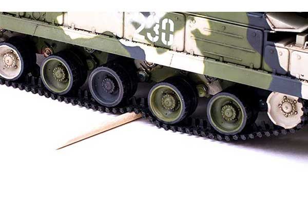 9K37 Buk / 9К37 Бук (MENG SS-014) 1/35