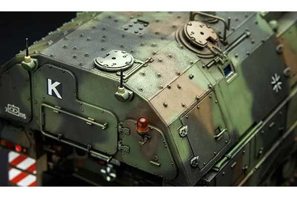 Panzerhaubitze 2000 (MENG TS-012) 1/35
