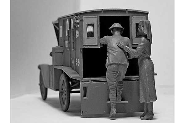 Санітарний автомобіль Модель Т 1917 р. (ICM 35662) 1/35