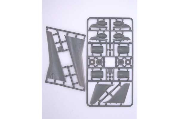 Airbus A220-100 (Eastern Express 144133) 1/144