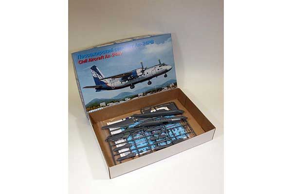 Ан-24РВ (Eastern Express 14462) 1/144