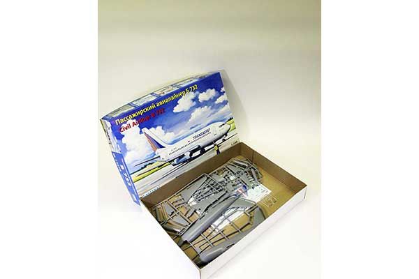 Boeing 737-200 (B732) (Eastern Express 14470) 1/144