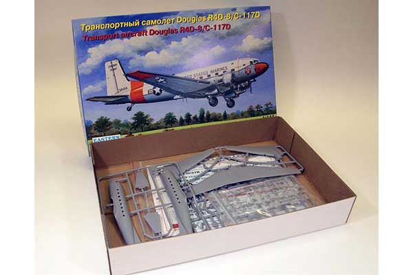 Douglas R4D-8/C-117D (Eastern Express 14478) 1/144