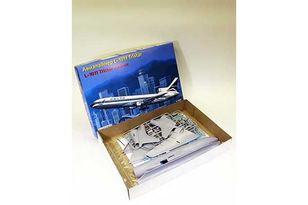 L-1011 Tristar 100 (Eastern Express 14497) 1/144