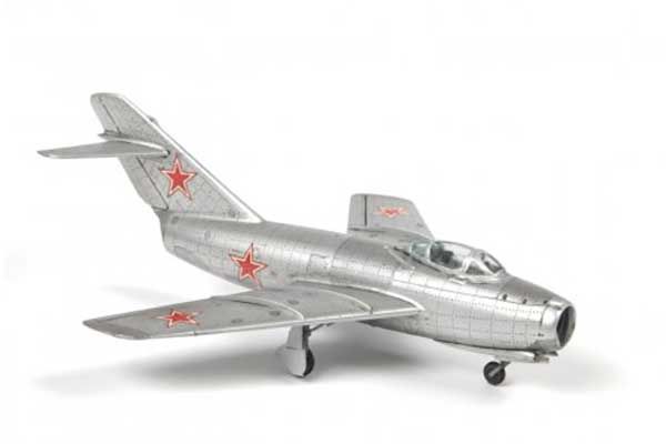 МиГ-15 (ZVEZDA 7317) 1/72