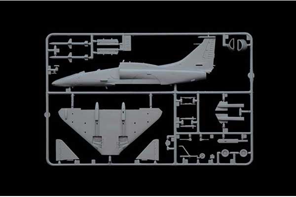 OA - 4M Skyhawk (ITALERI 165) 1/72