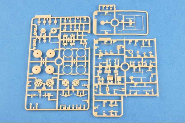 Pz.Kpfw. / Pz.BfWg 38(t) Ausf. B  (Hobby Boss 80138) 1/35