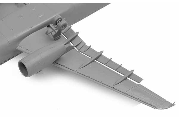 Airbus A-321 (ZVEZDA 7017) 1/144