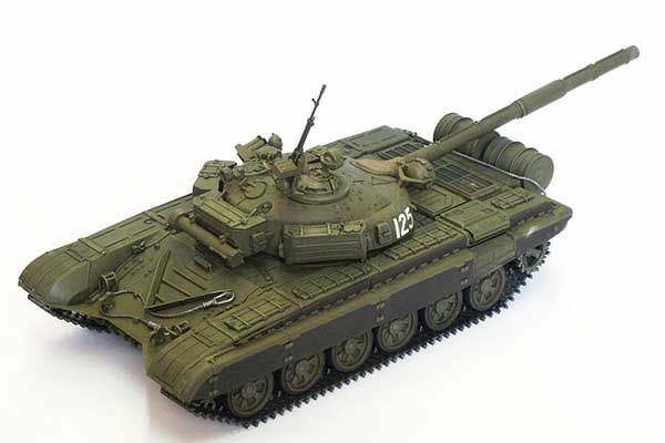 Т-72Б (ZVEZDA 3550) 1/35