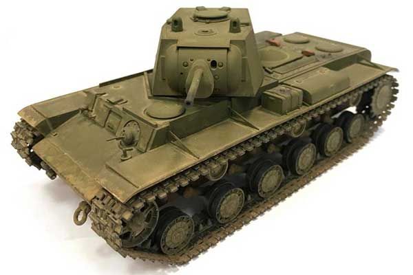 КВ-1 з гарматою Л-11 (1/35) ZVEZDA 3624